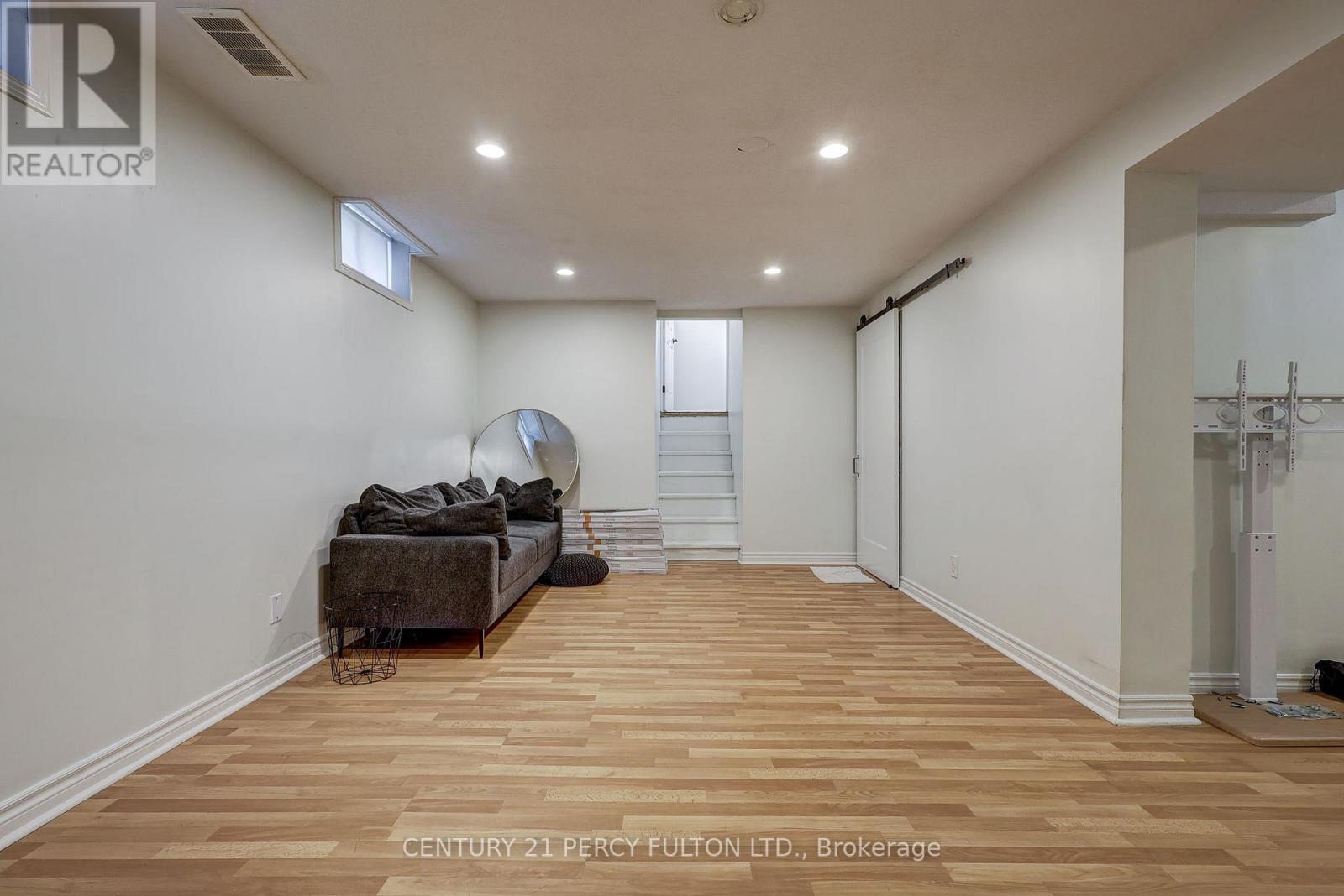 132 SUNDRIDGE CRESCENT - Image 29
