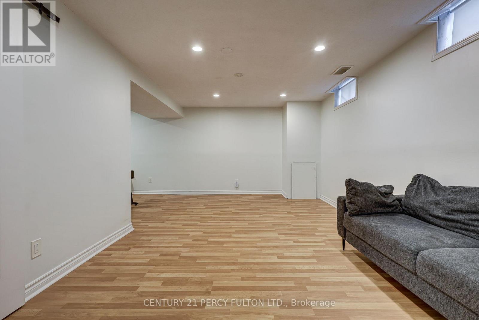 132 SUNDRIDGE CRESCENT - Image 31