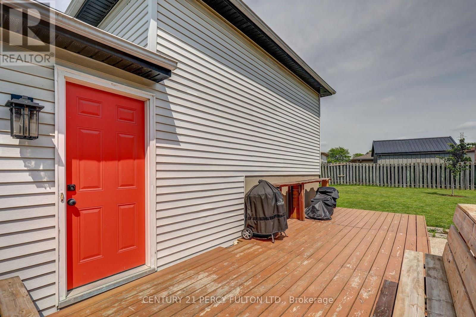 132 SUNDRIDGE CRESCENT - Image 33