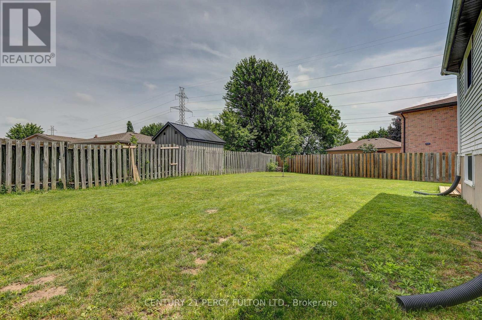 132 SUNDRIDGE CRESCENT - 39