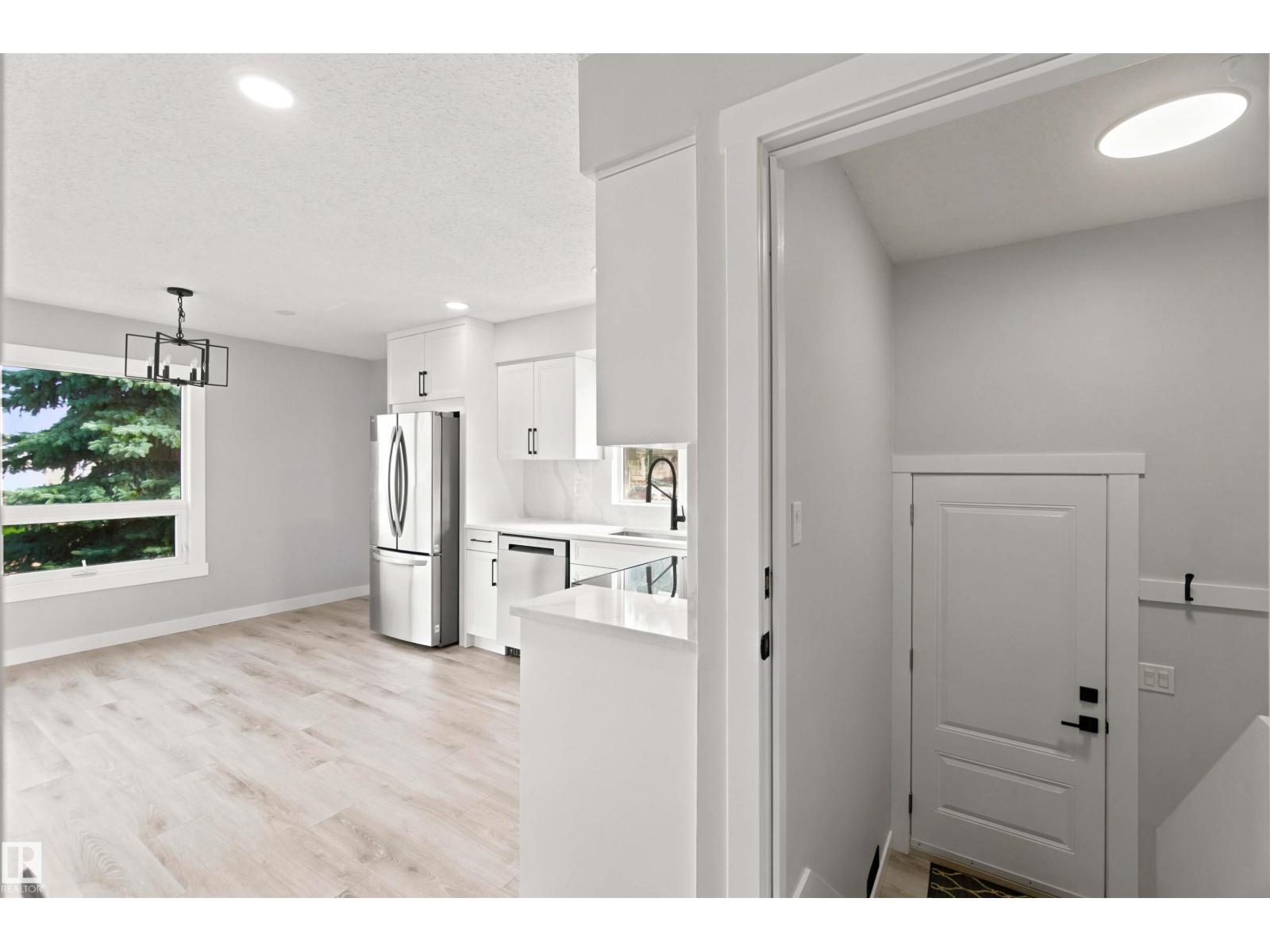 4129 134A AV NW - Image 15