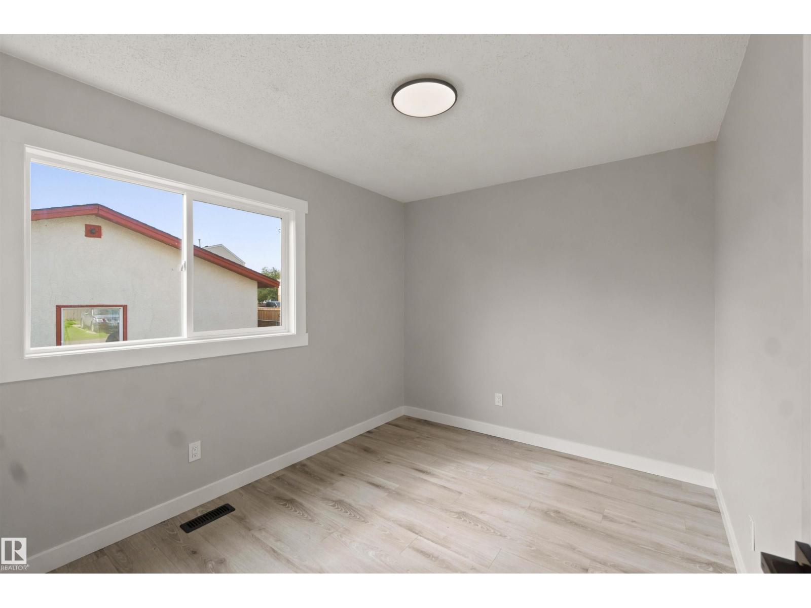 4129 134A AV NW - 22