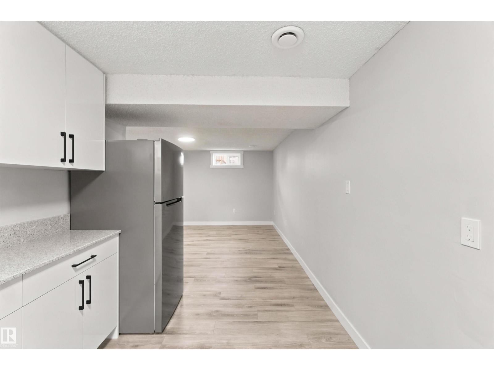 4129 134A AV NW - Image 35