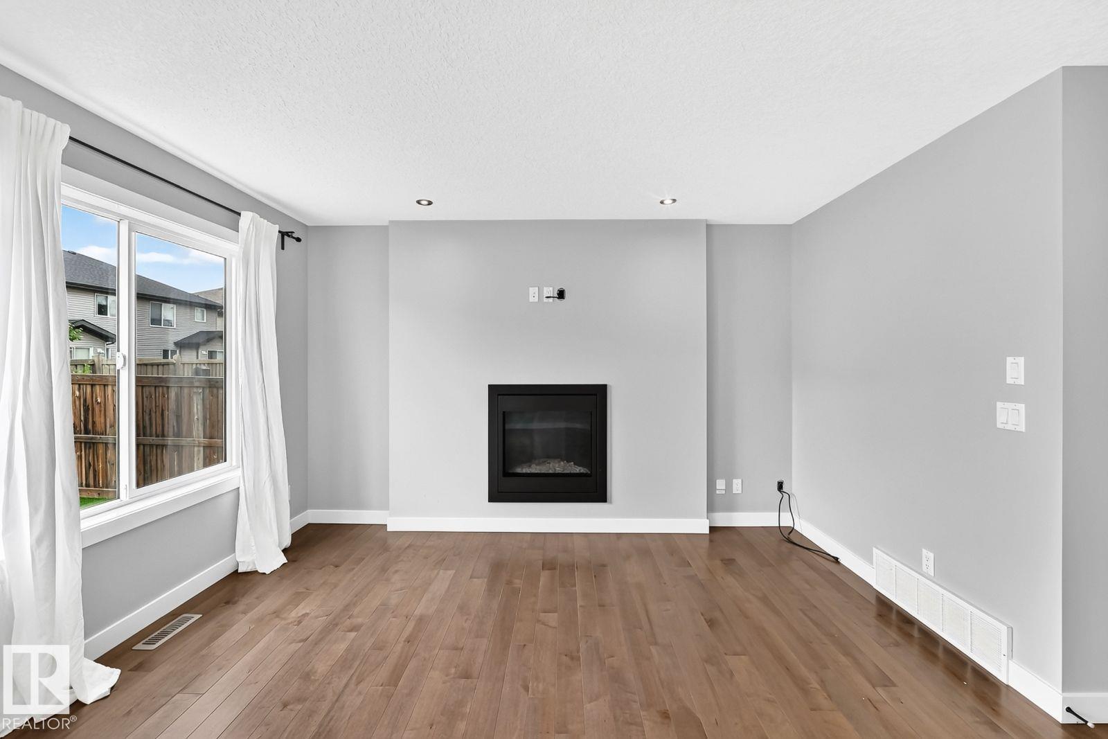 1112 176 ST SW - 13