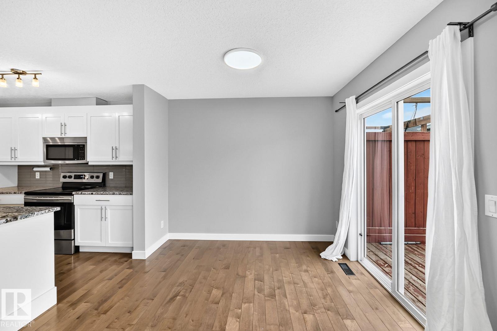 1112 176 ST SW - 19