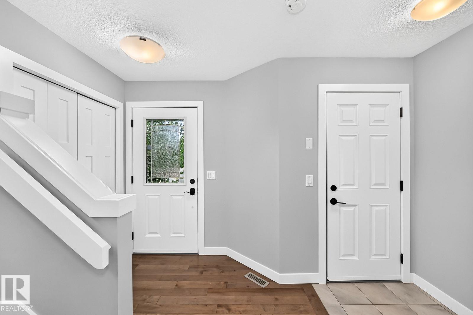 1112 176 ST SW - 31