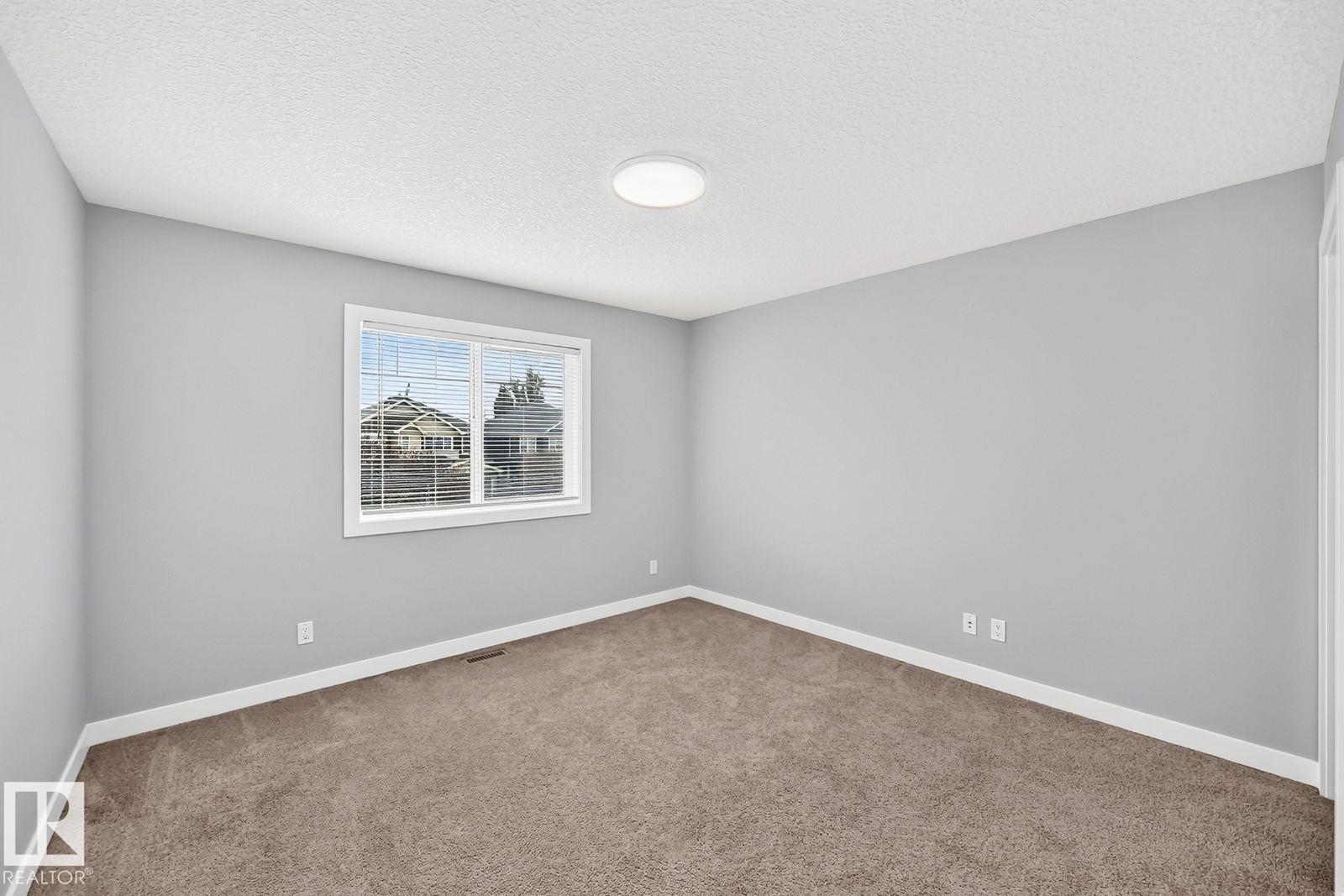 1112 176 ST SW - 33