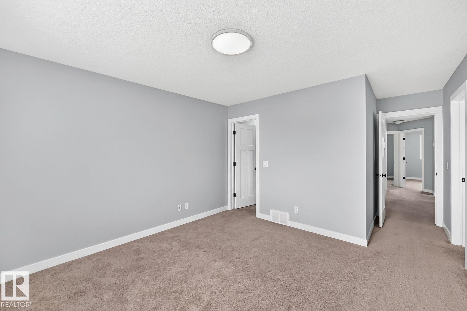 1112 176 ST SW - 34