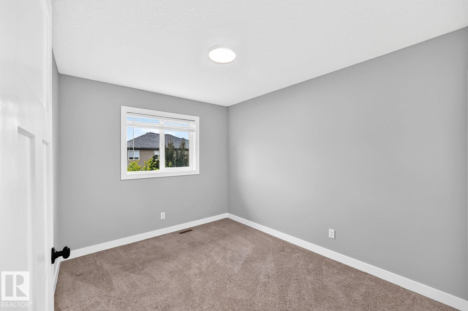 1112 176 ST SW - 42