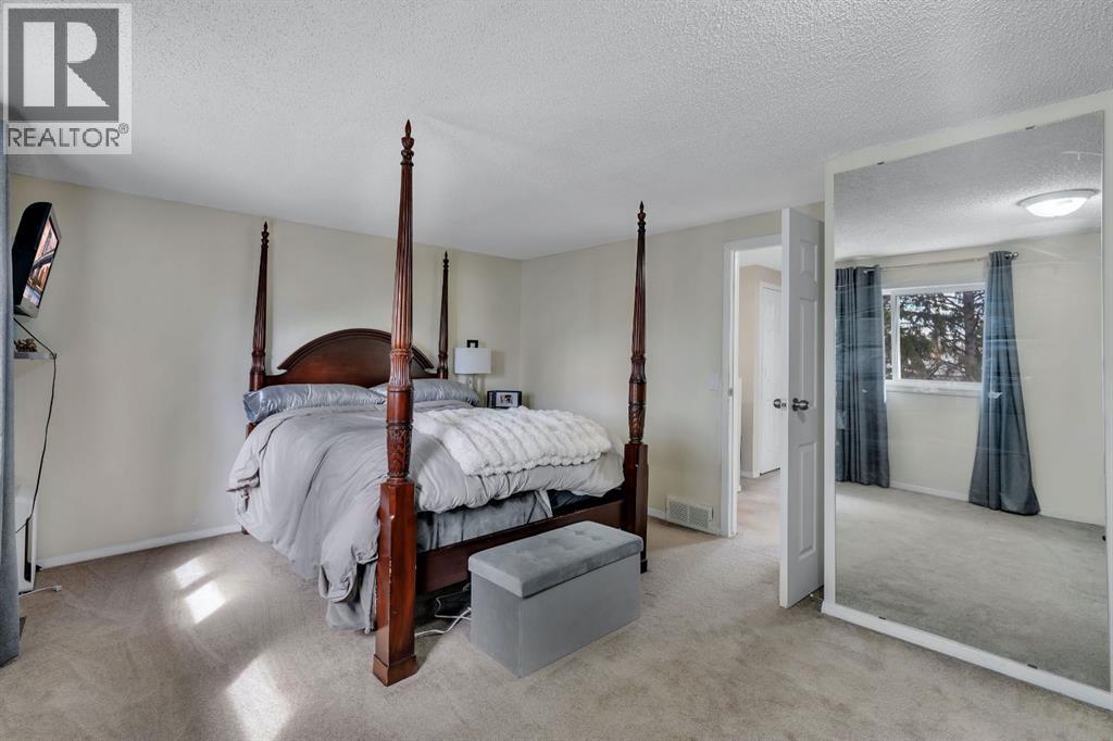 174 Woodmont Terrace SW - 15
