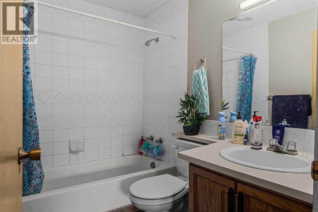 #203 110 Beaver Street - 27
