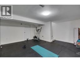 174 Woodmont Terrace Sw, Calgary, AB T2W4Z4 Photo 18