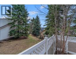 174 Woodmont Terrace Sw, Calgary, AB T2W4Z4 Photo 22