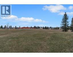 174 Woodmont Terrace Sw, Calgary, AB T2W4Z4 Photo 23