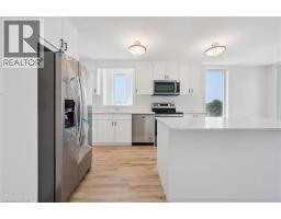 525 Erinbrook Drive Unit# B047, Kitchener, ON N2E0L4 Photo 17