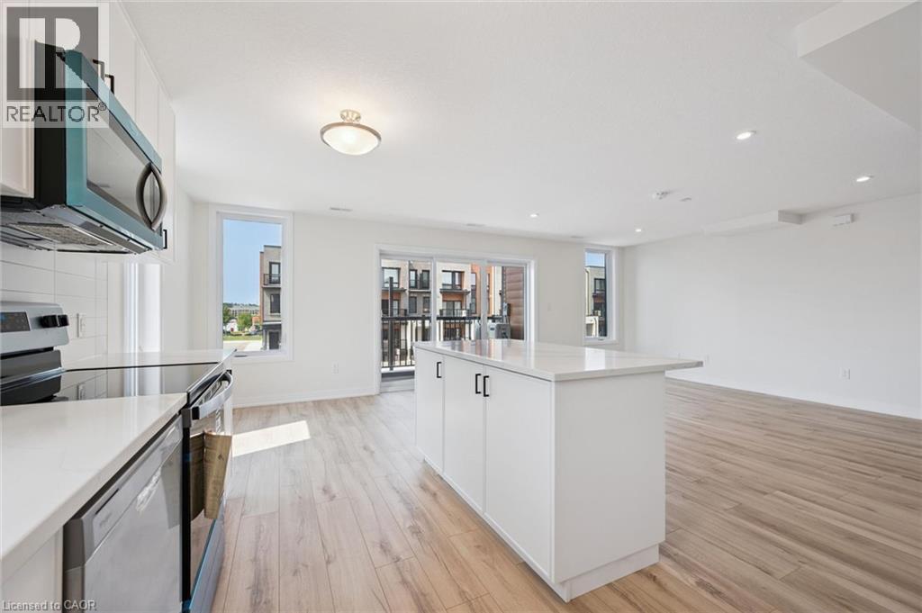 #B047 525 ERINBROOK Drive - Image 23