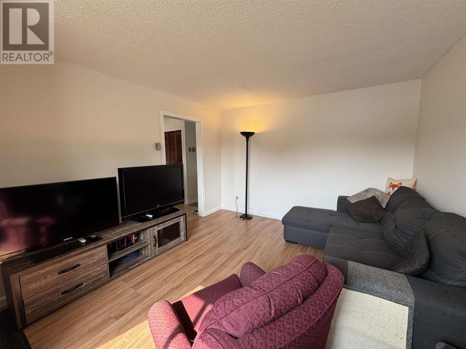 38 Richard ST - Image 5