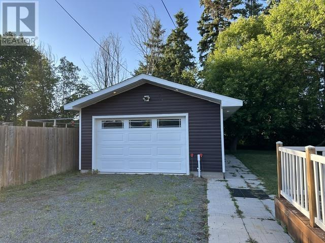 200 MacDonald AVE - 2
