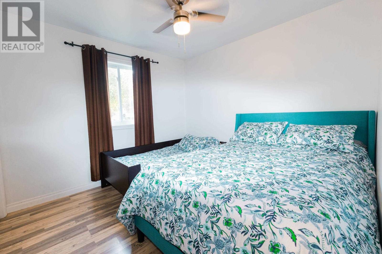 3882 Hamilton DR - Image 27