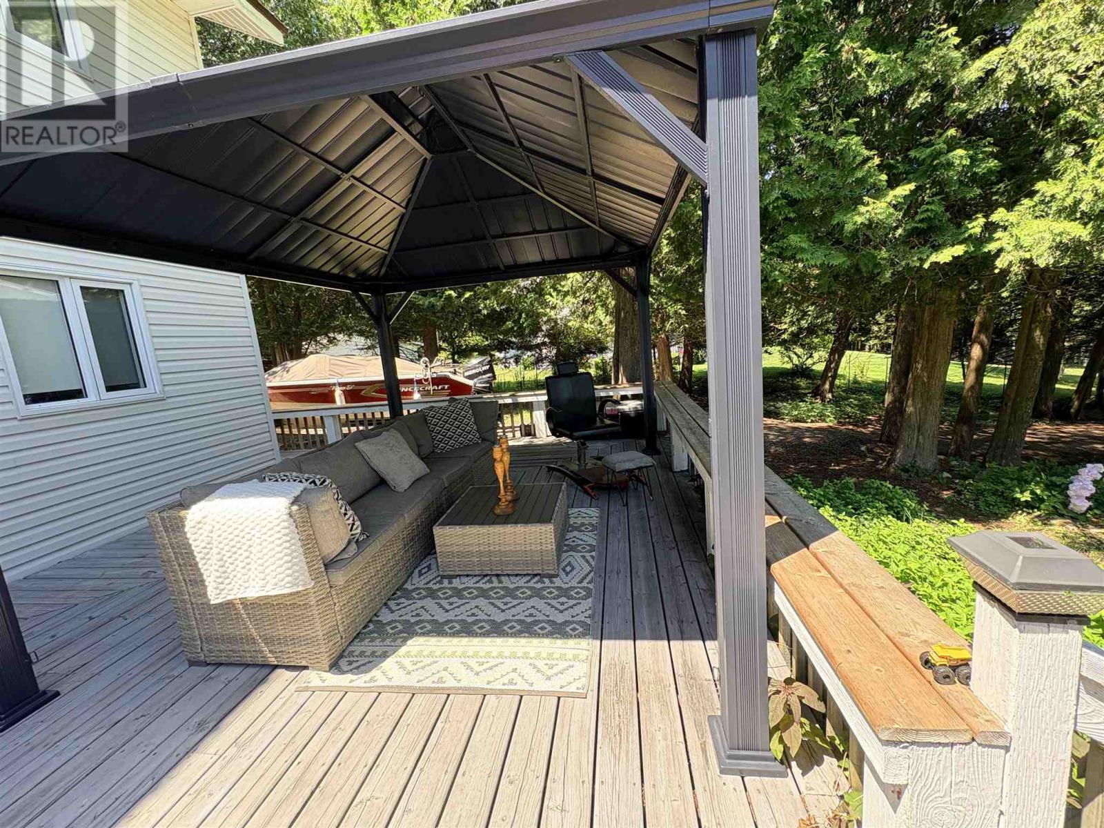3882 Hamilton DR - Image 5