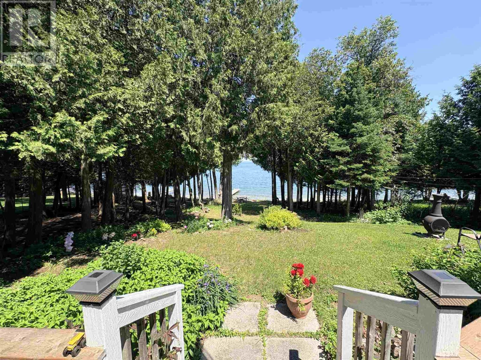 3882 Hamilton DR - Image 8