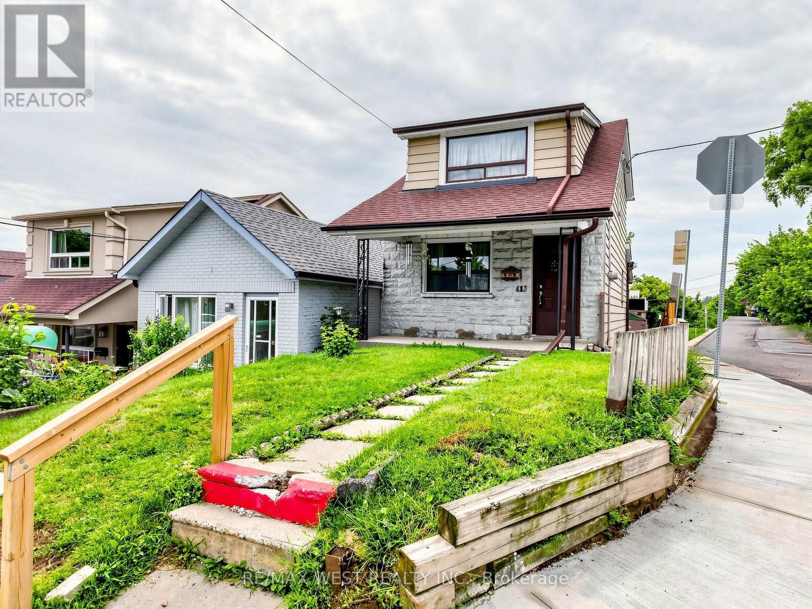 410 SILVERTHORN AVENUE - Image 6