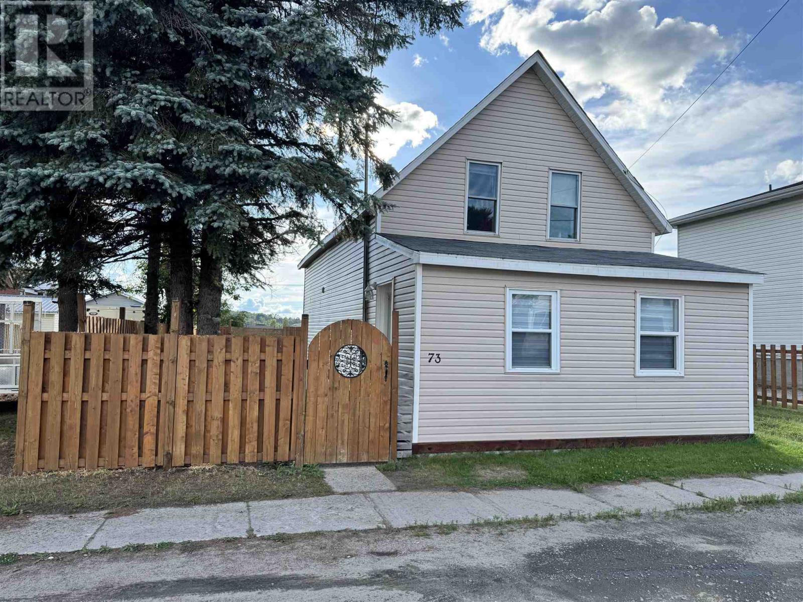Property for sale at 73 Lansdowne ST