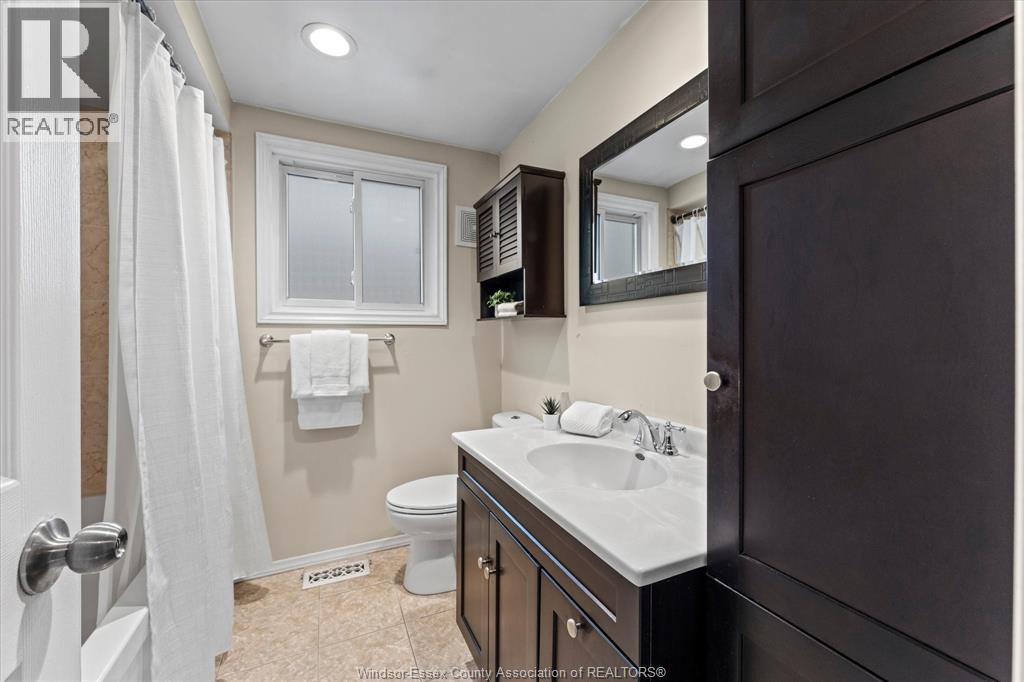 2791 GARVEY CRESCENT - 16