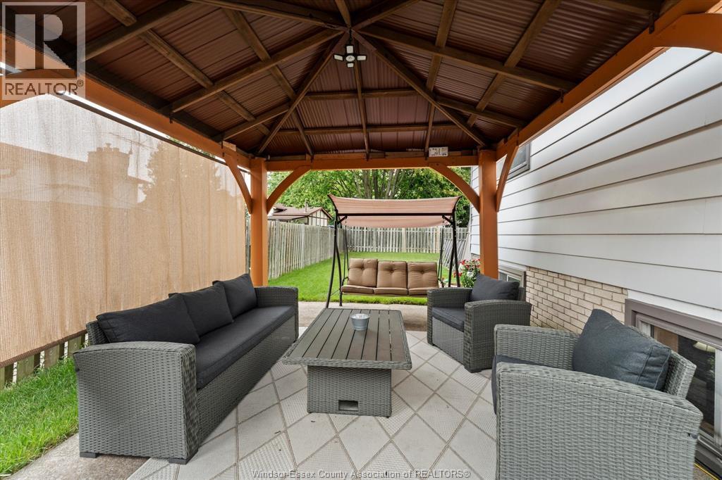 2791 GARVEY CRESCENT - 24