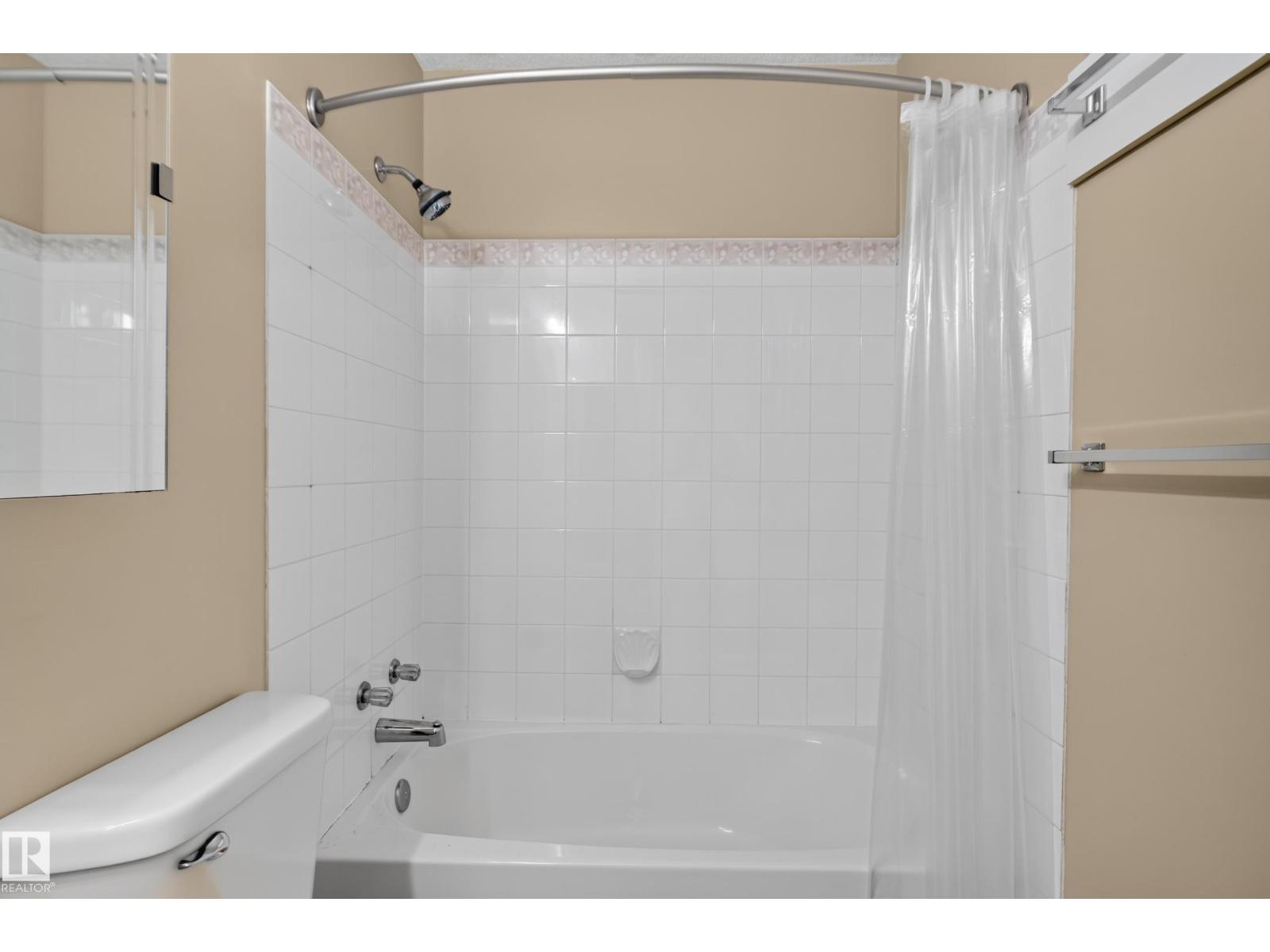 8146 27 AV NW - Image 30