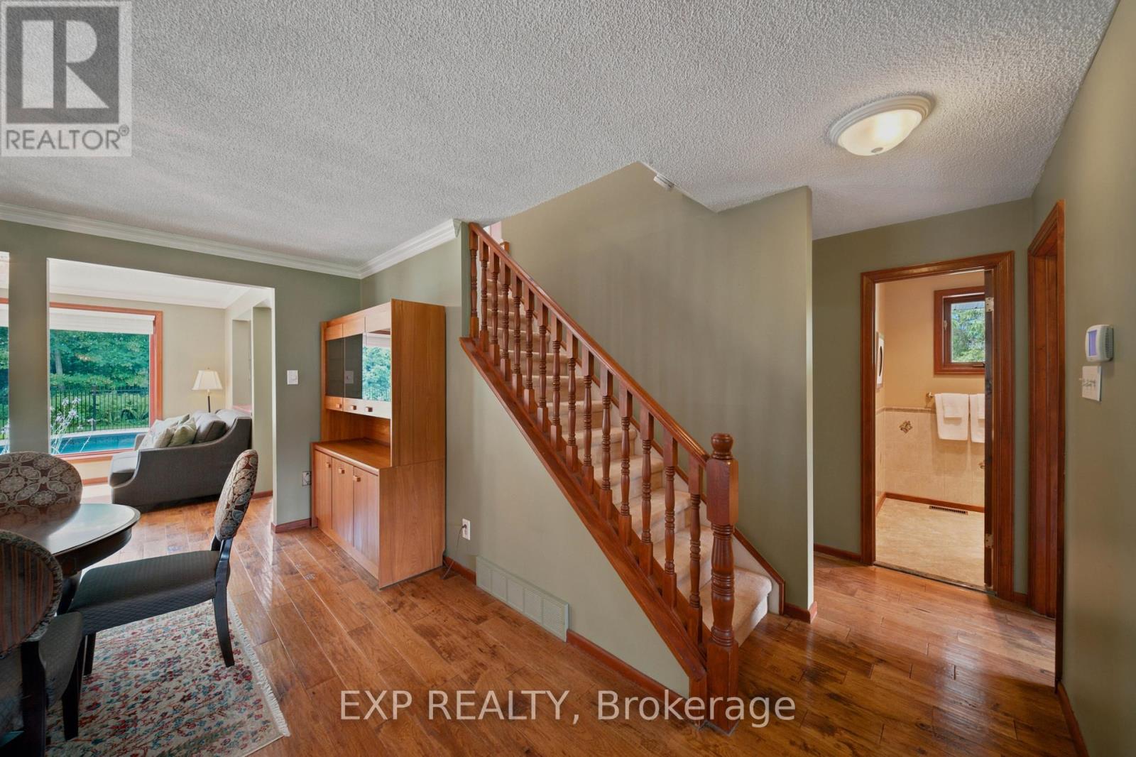 3 Bed, 3 Bath House for Sale in Ottawa – 960 QUIGLEY HILL ROAD, Ottawa – MLS# X13689032 - Image 22