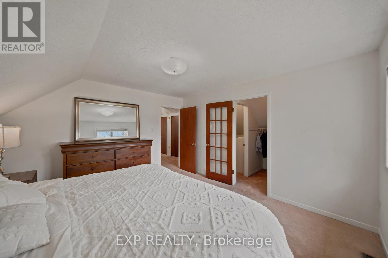 3 Bed, 3 Bath House for Sale in Ottawa – 960 QUIGLEY HILL ROAD, Ottawa – MLS# X13689032 - Image 29