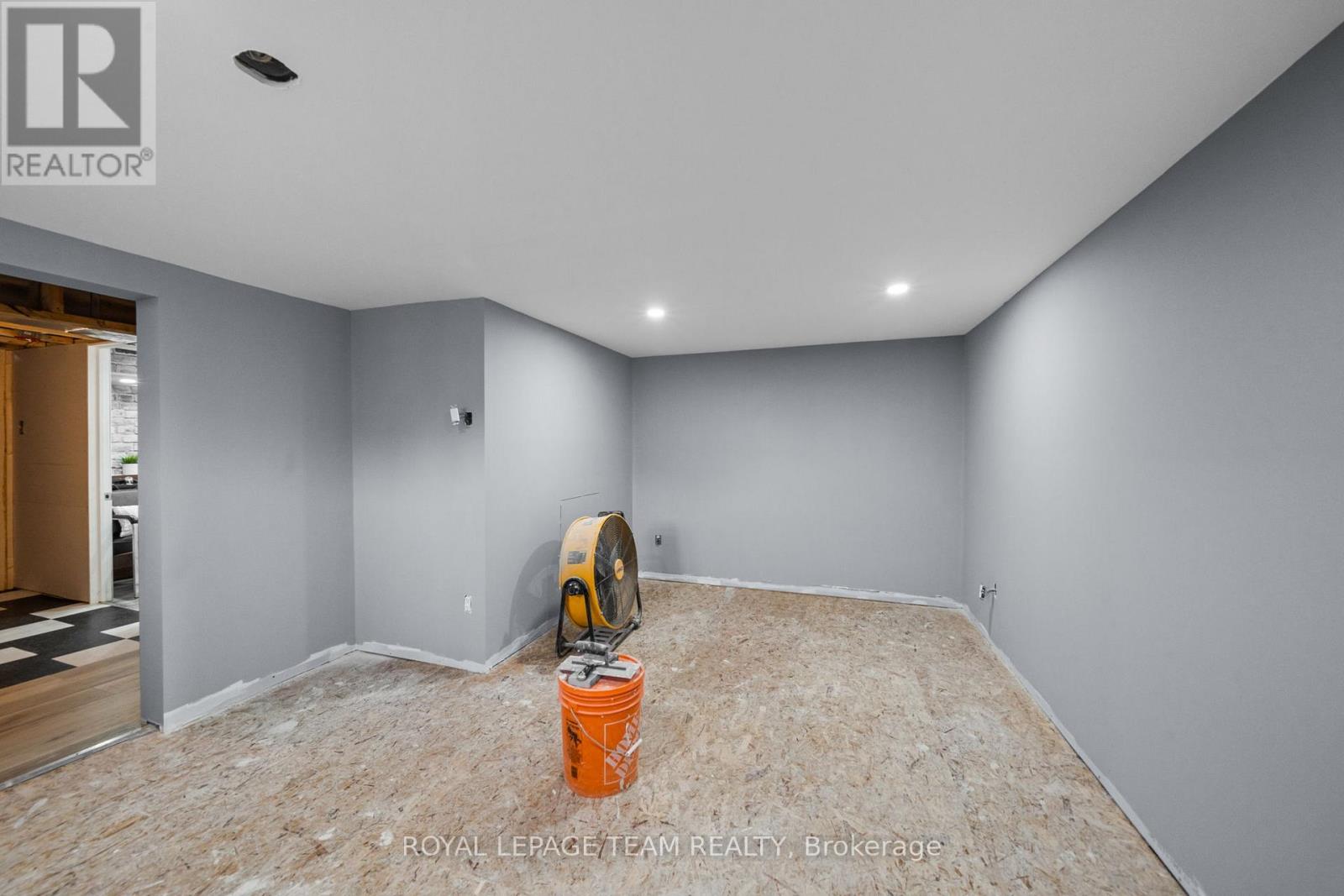 16509 CEDARVALE ROAD - Image 41
