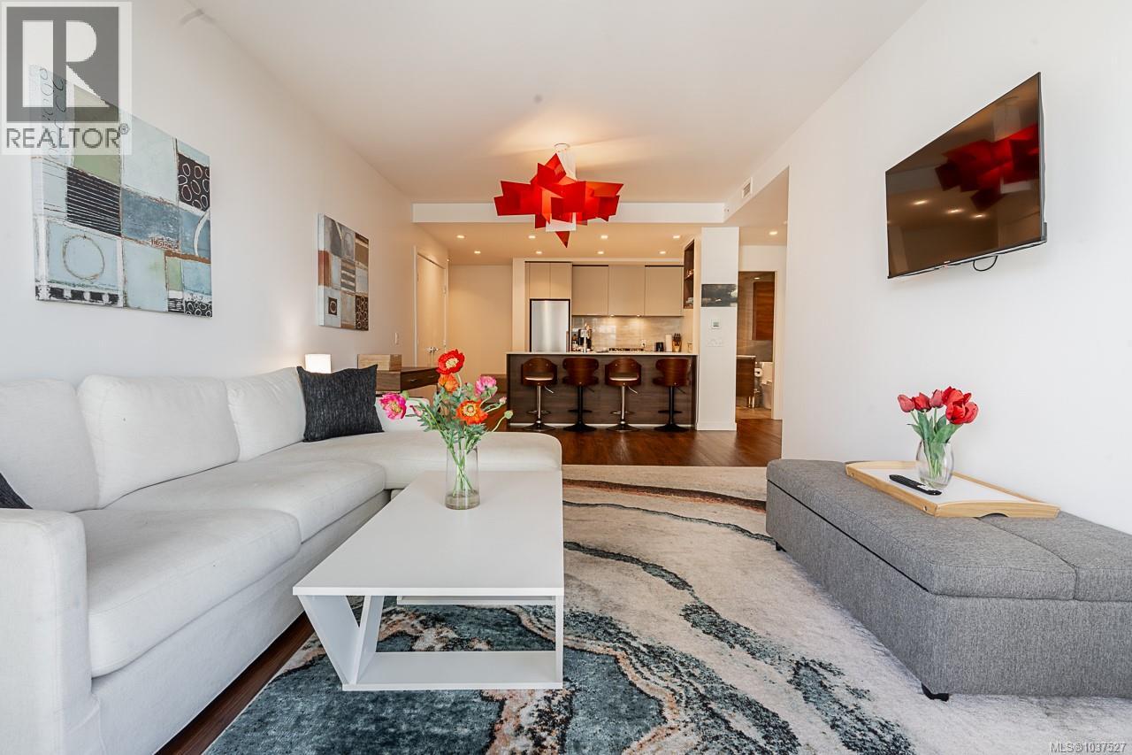 #604 369 Tyee Rd - 12