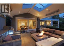 2920 Mathers Avenue, West Vancouver, BC V7V2K1 Photo 7