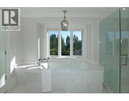2920 Mathers Avenue, West Vancouver, BC V7V2K1 Photo 33