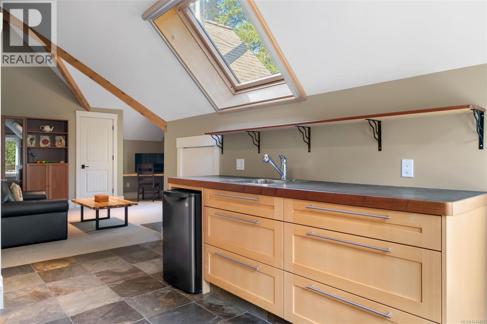 1660 Hedgerow Pl - 42