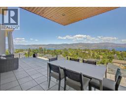 451 Swan Drive, Kelowna, BC V1W5L9 Photo 25