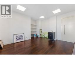 451 Swan Drive, Kelowna, BC V1W5L9 Photo 65