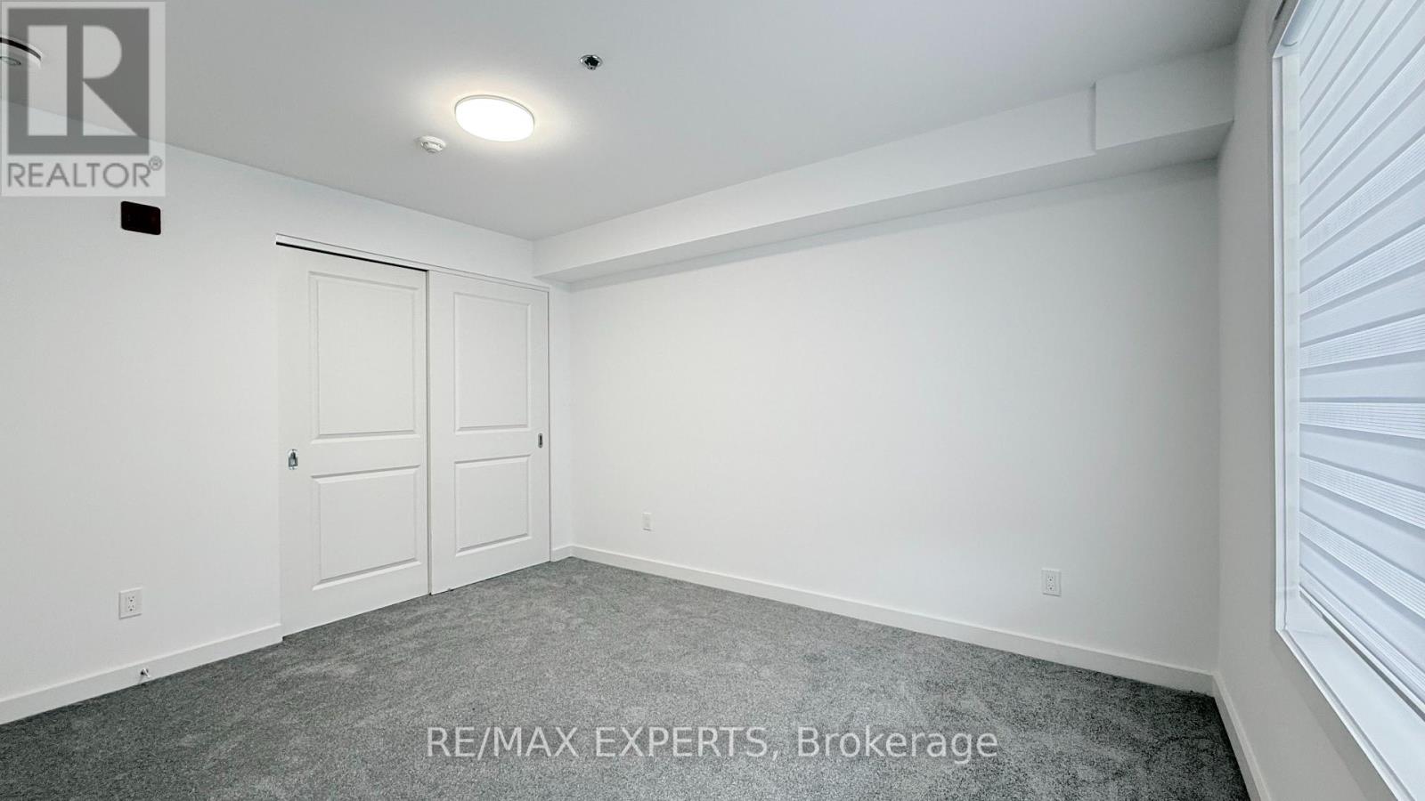 #402 45 CONNAUGHT AVENUE - 4