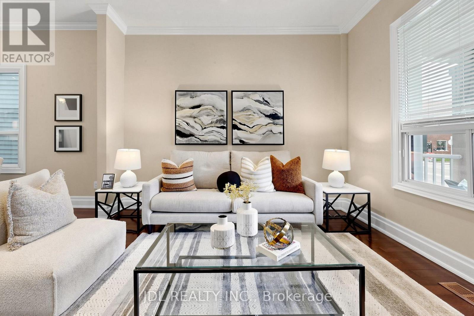 831 PAPE AVENUE - 5