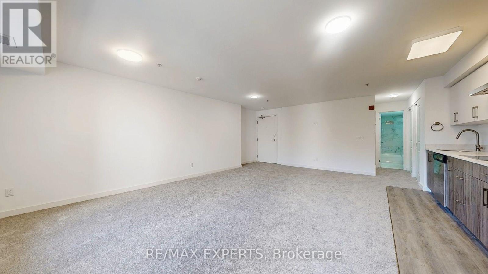 #203 45 CONNAUGHT AVENUE - 7