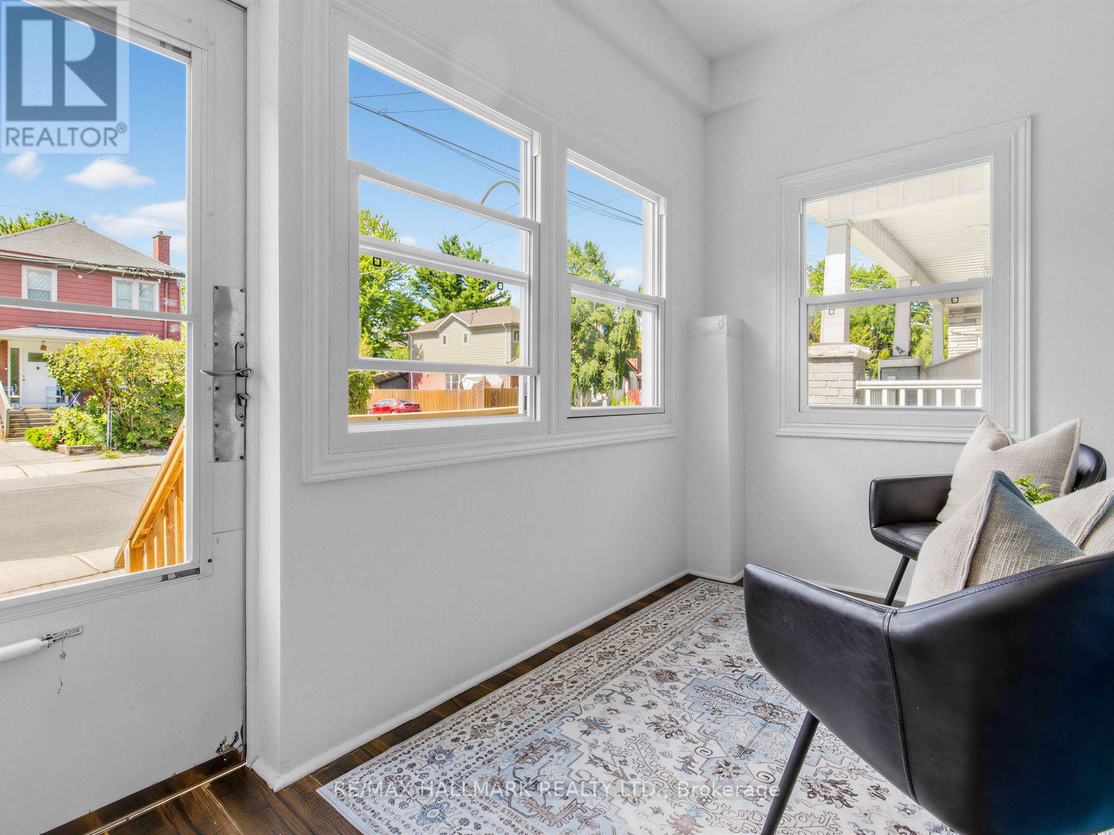 147 CHISHOLM AVENUE - 4