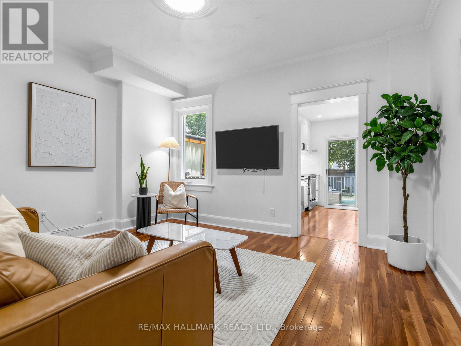 147 CHISHOLM AVENUE - 9
