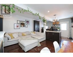 20 Ashdale Avenue, Toronto, ON M4L2Y7 Photo 13