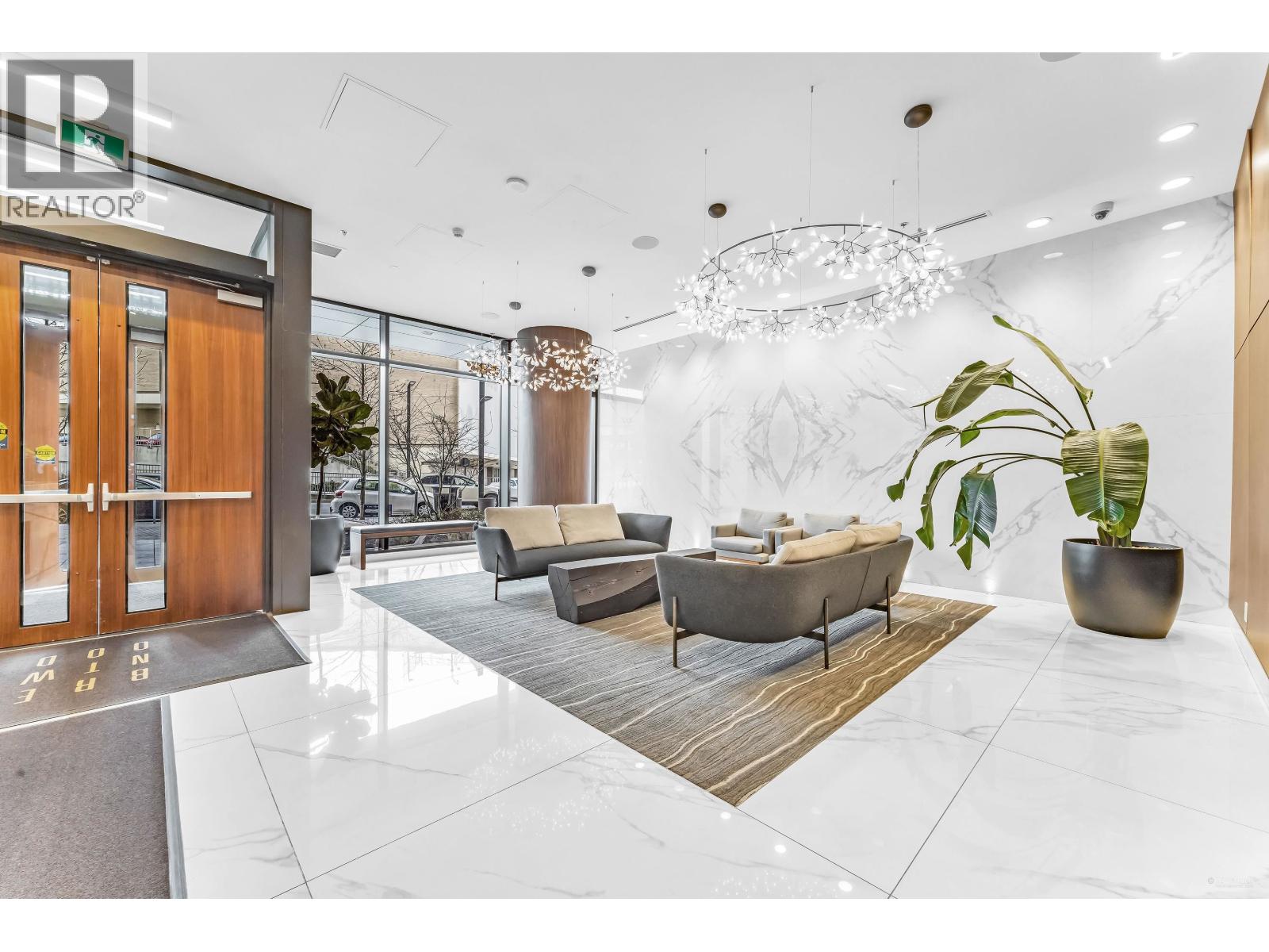 1704 4650 BRENTWOOD BOULEVARD, Burnaby