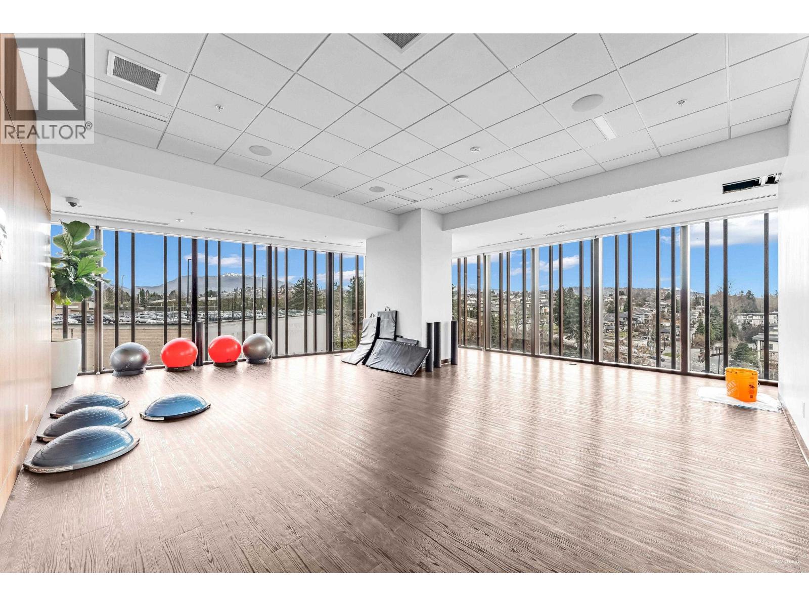1704 4650 BRENTWOOD BOULEVARD, Burnaby