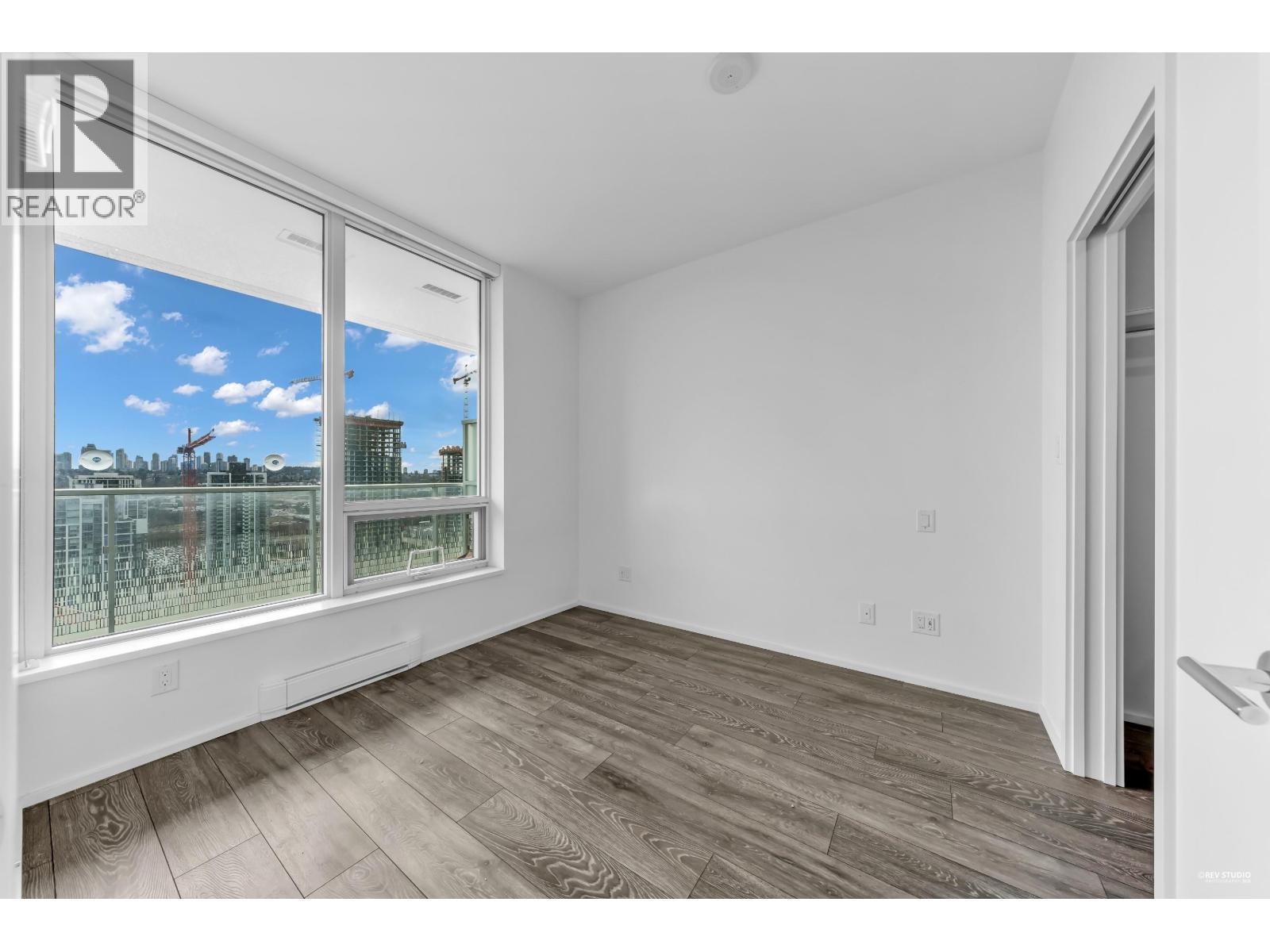 1704 4650 BRENTWOOD BOULEVARD, Burnaby