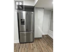 Bsmt - 300 Woodspring Avenue, Newmarket, ON L3X3B1 Photo 10