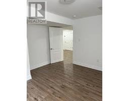Bsmt - 300 Woodspring Avenue, Newmarket, ON L3X3B1 Photo 15